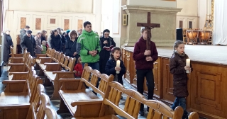 Droga krzyżowa dzieci