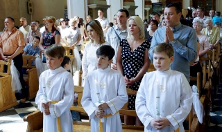 Pierwsza_Komunia_2016-14