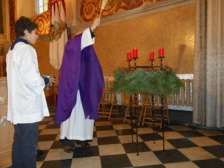 Poswiecenie wianka adwentowego oraz I Komunia dorosłych-1