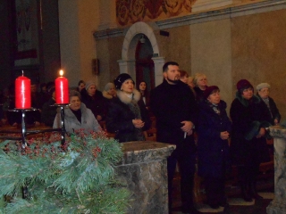 Poświęcenie wianka adwentowego oraz I Komunia dorosłych