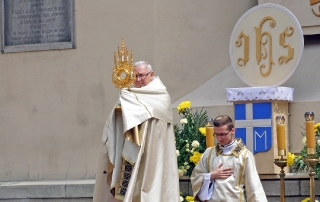 Procesja_Bozego_Ciala_2018-2